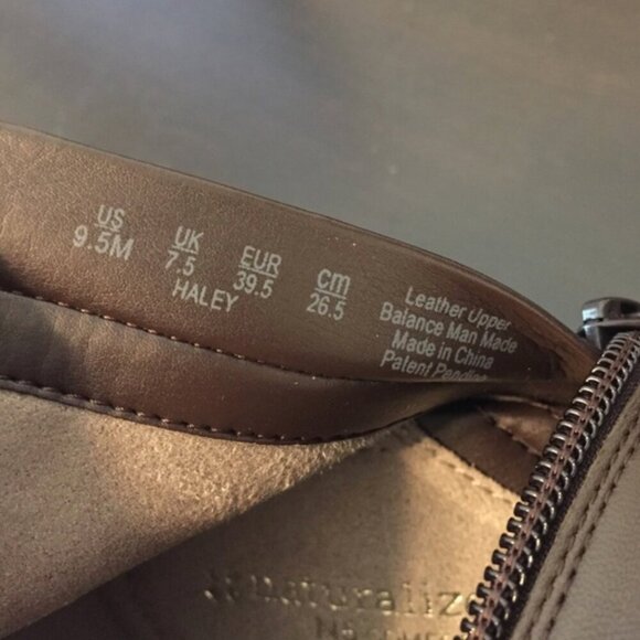 Naturalizer Haley Leather Oxford Zippered Ankle Boot 9.5 Dark Brown 2" Heels - Picture 4 of 11